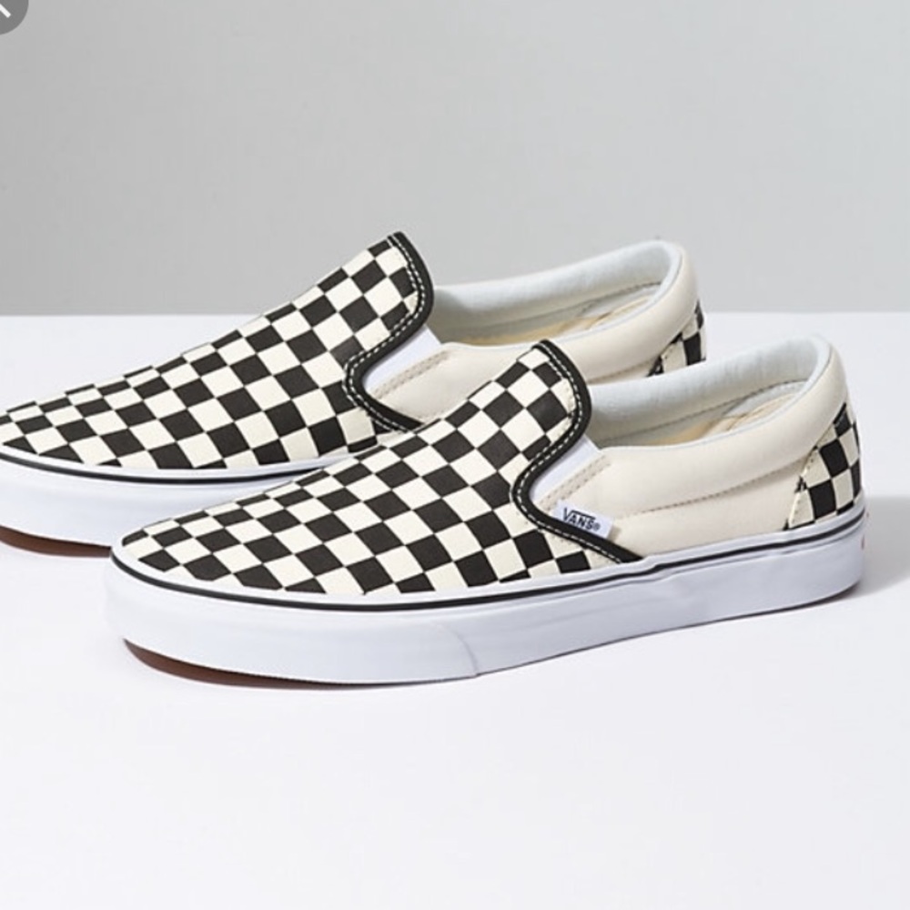 ISO these vans! Size 7.5 Womans || $30 or below
